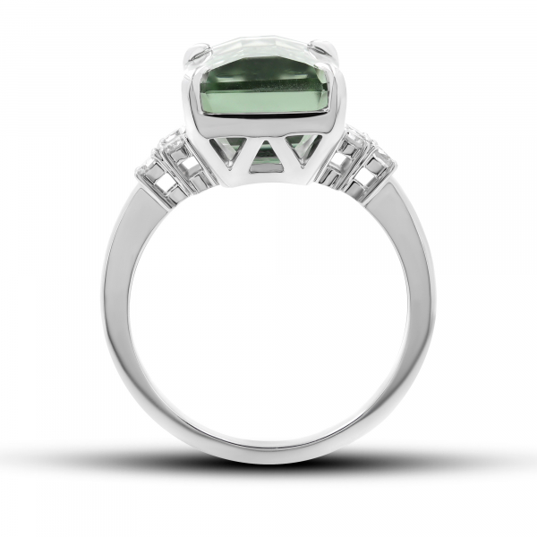 White Gold Ring Wit Green Amethyst