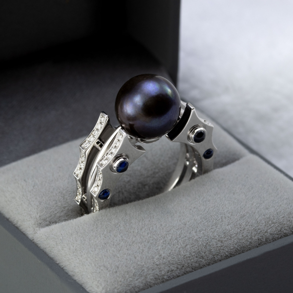 White Gold Ring With Sapphires, Diamonds and  Pearl  