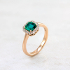 Gold Ring With Emerald And Diamonds