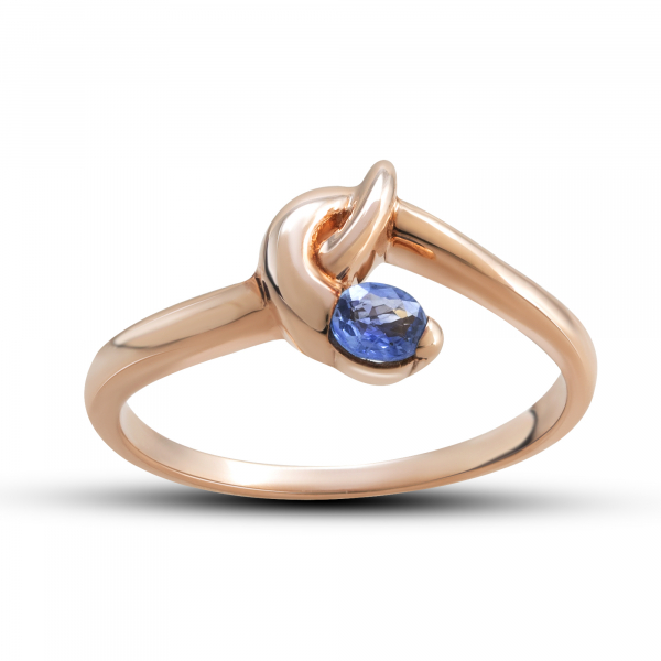  Gold Ring With Sapphire