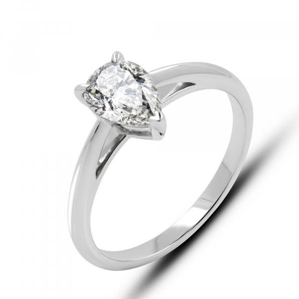 White Gold Ring With Diamond